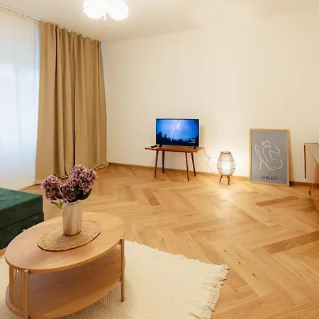 Prazska Retreat 公寓 布拉迪斯拉发